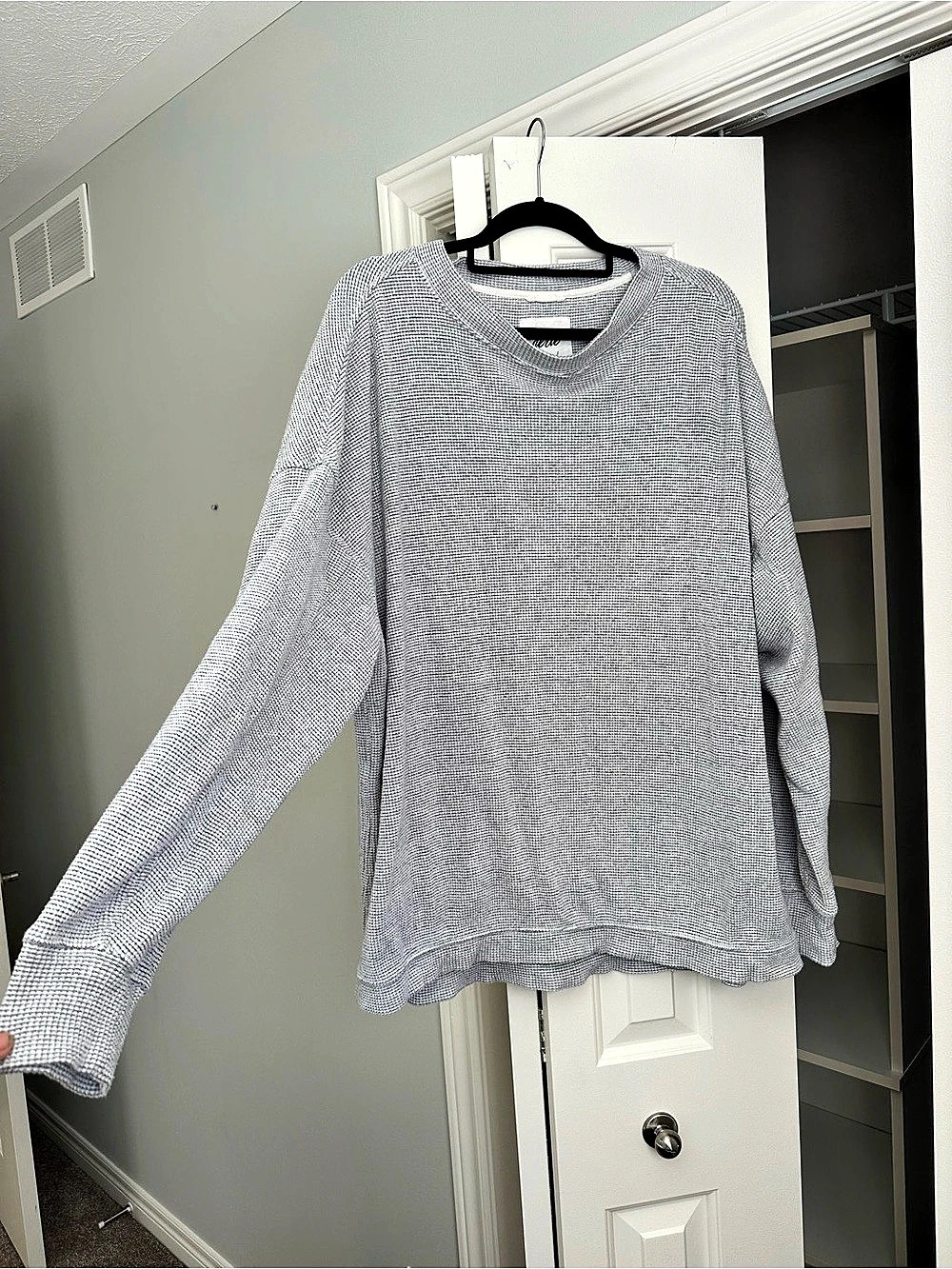 boohoo Checkered Crew Neck Sweater in Gray & White Size Medium Like